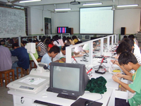 電子與信息技術專業(yè)中的計算機技術培訓 賦能未來科技人才